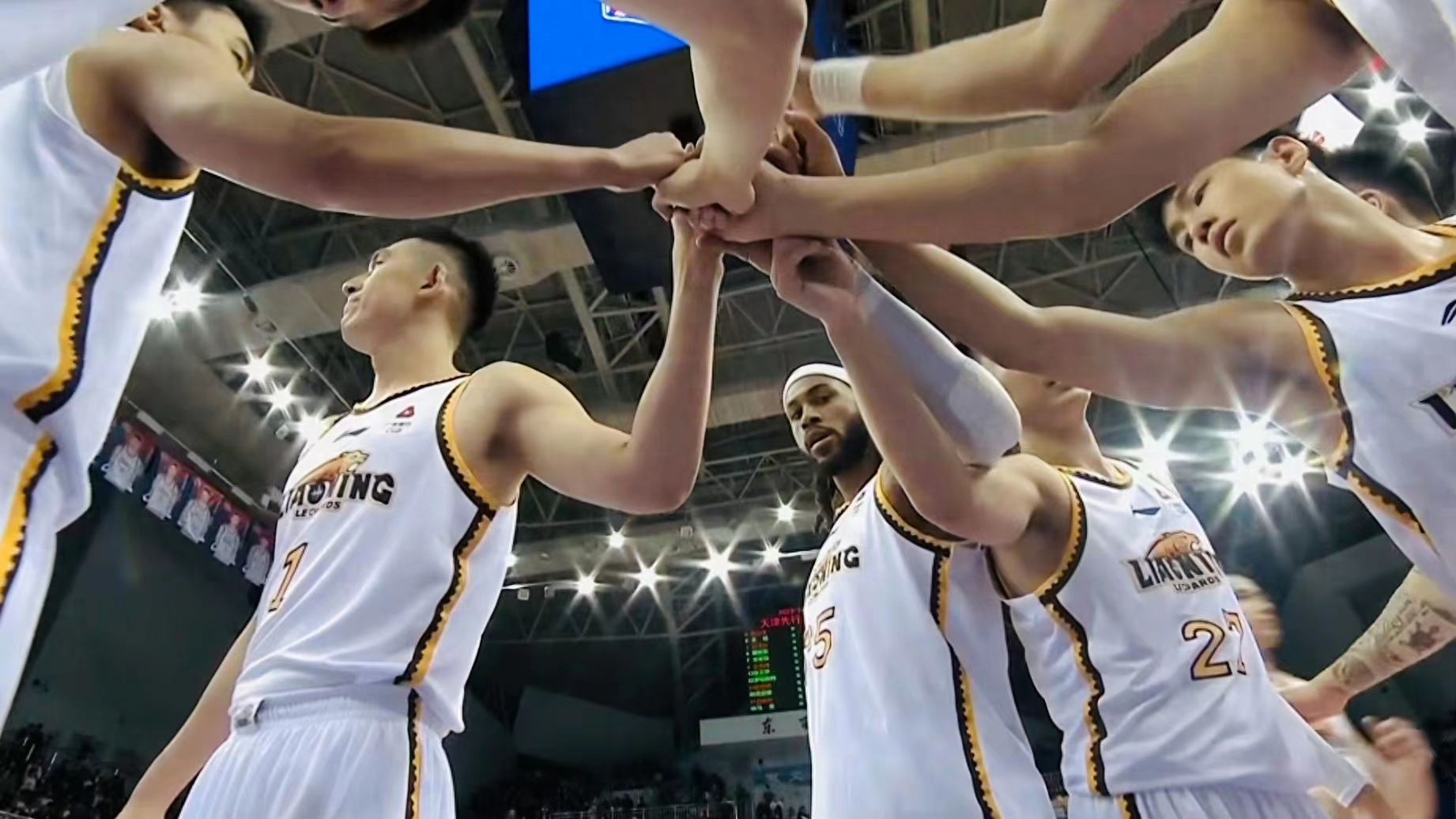 广东败北浙江继续不败，CBA常规赛客场13连胜