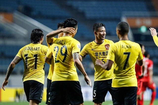 广州恒大客场1-0战胜柏太阳神，取得亚冠小组赛两连胜