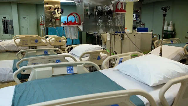 亚特兰大最大医院因新冠患者激增面临医疗资源短缺